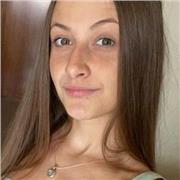 Me defino como una chica muy atenta y mucha paciencia, me ofrezco para dar clases a niños entre 7-12 años